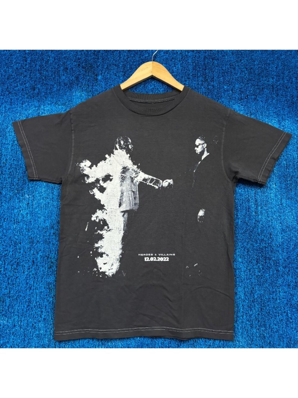 Metro Boomin Heroes & Villains Rap T-Shirt Size Small